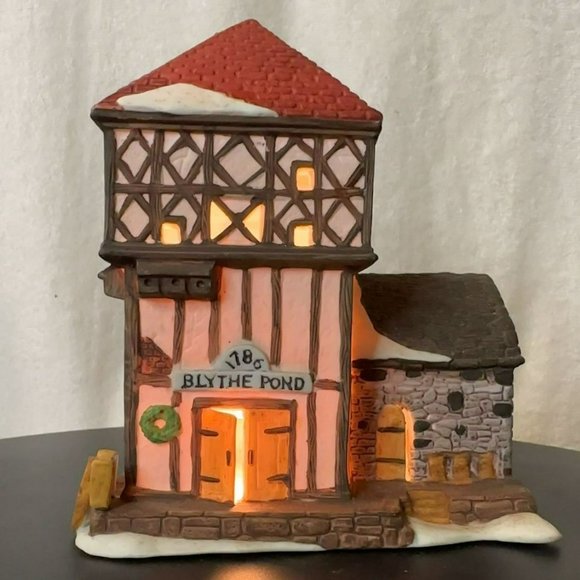 Dept 56 Blythe Pond Mill House (First Release) Dickens Village Building - 1986 - Picture 4 of 7
